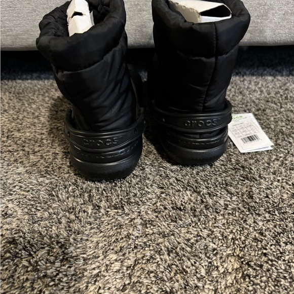 NEW NWT Crocs Classic Lined Neo Puff Boots 'Black 9 winter snow - Picture 9 of 10